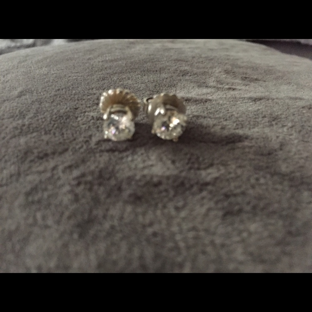 Cubic Zirconia Earrings- 1 cart